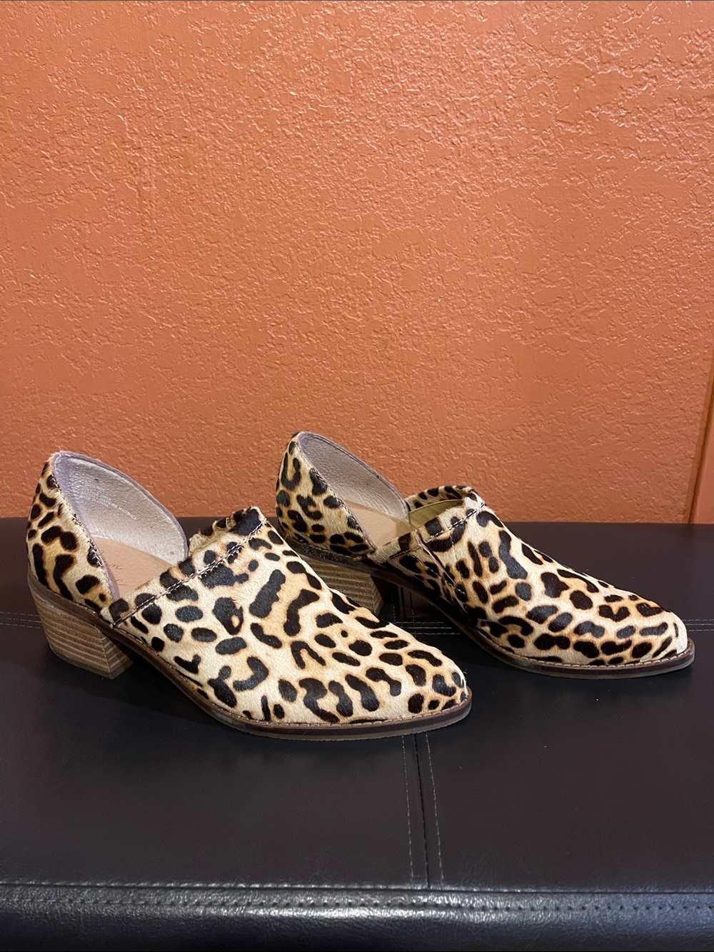 Crown Vintage Leopard Print Ankle Booties - Tan Black
